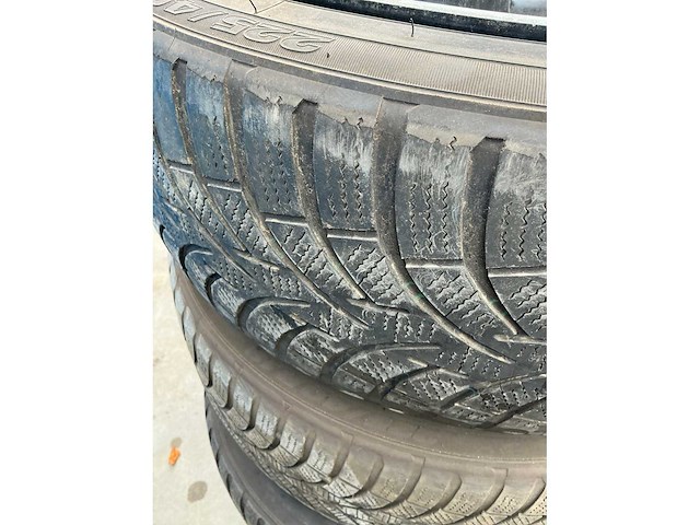 Toyotires observe s944 autoband met mercedes velg (4x) - afbeelding 5 van  10