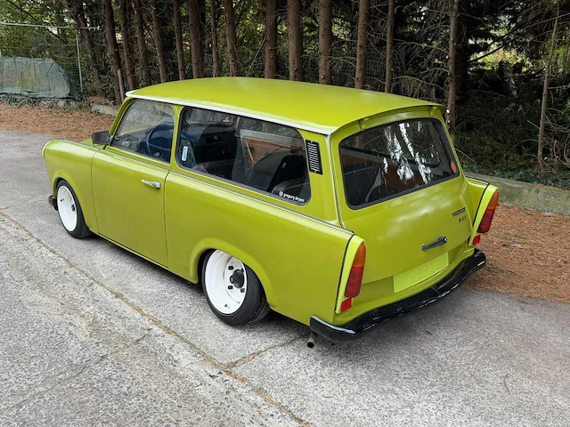 Trabant p601kx oldtimer - 1979 - afbeelding 23 van  30