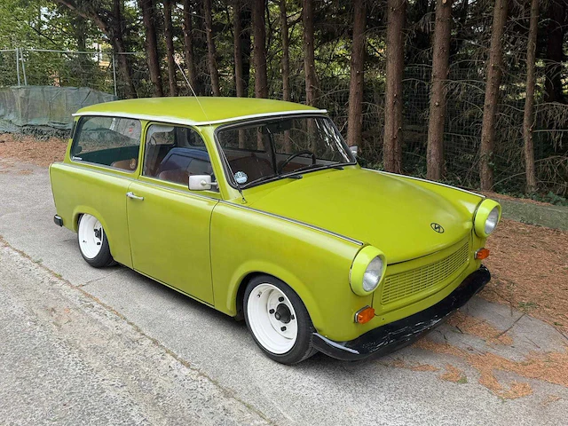 Trabant p601kx oldtimer - 1979 - afbeelding 28 van  30