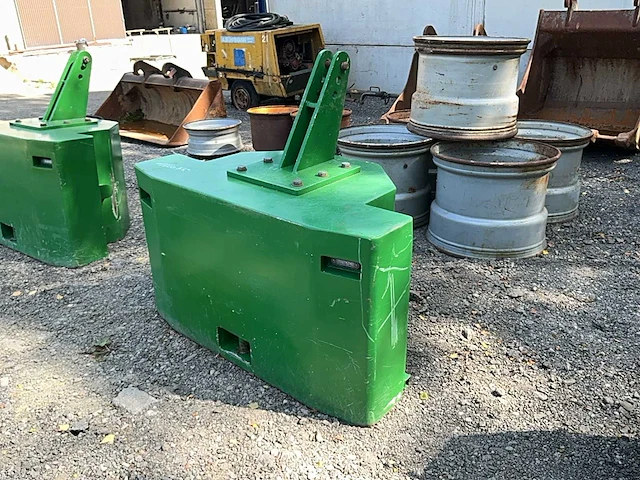 Tractor contragewichten voorladers & accessoires - afbeelding 1 van  10