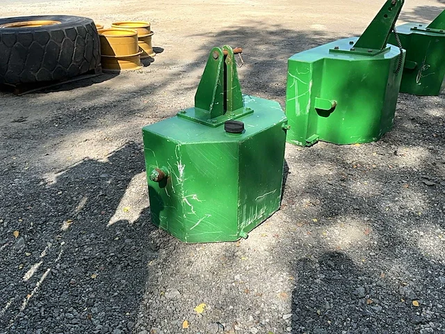 Tractor contragewichten voorladers & accessoires - afbeelding 8 van  14