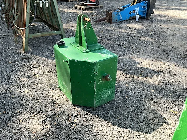 Tractor contragewichten voorladers & accessoires - afbeelding 11 van  14