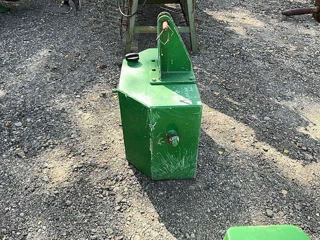 Tractor contragewichten voorladers & accessoires - afbeelding 12 van  14