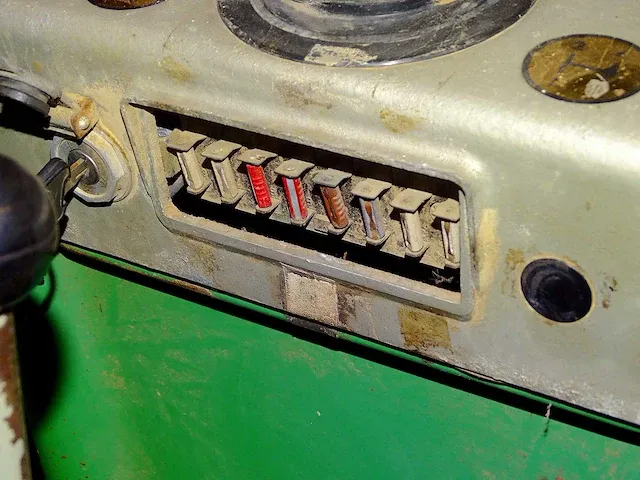Tractor deutz d5006 - afbeelding 22 van  36