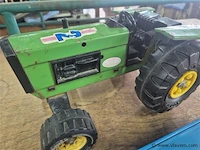 Tractor en vrachtwagen - afbeelding 3 van  3