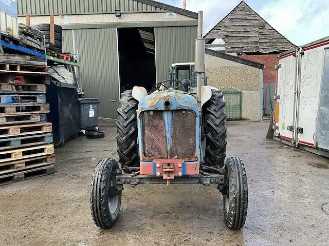 Tractor fordson major (1956) - afbeelding 2 van  23