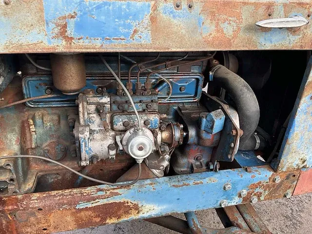 Tractor fordson major (1956) - afbeelding 9 van  23