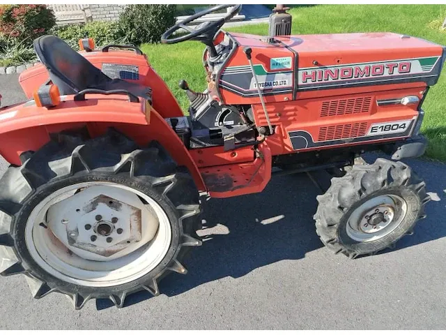 Tractor hinomoto e1804 - afbeelding 4 van  9