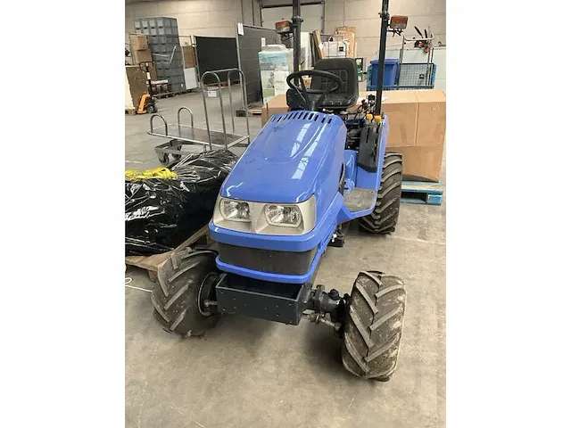 Tractor iseki txg23 - afbeelding 10 van  17