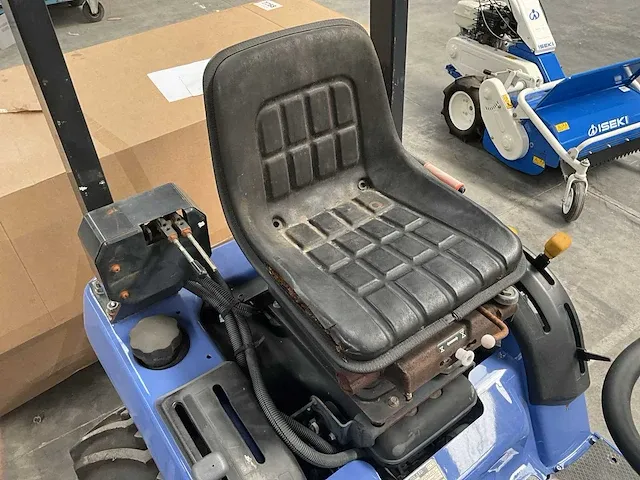 Tractor iseki txg23 - afbeelding 13 van  17