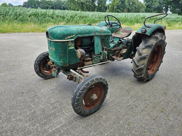 Tractor john deere d30 diesel (marge) - afbeelding 1 van  1