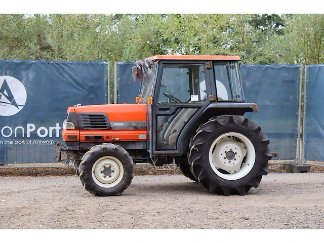 Tractor kubota grandel l3000 diesel - afbeelding 1 van  1