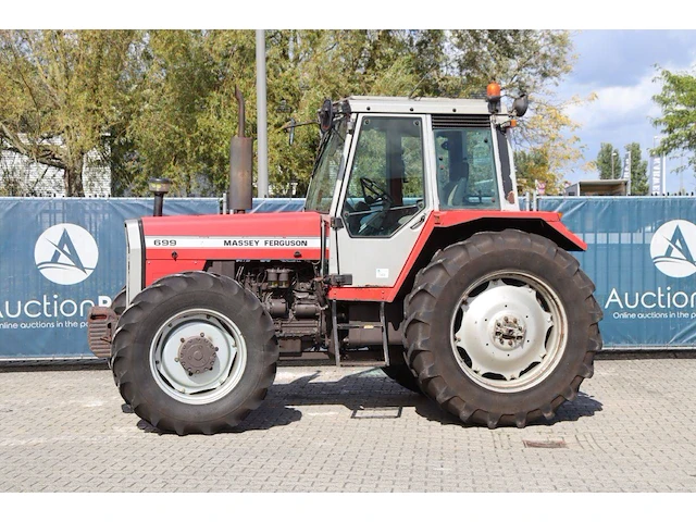Tractor massey ferguson 699 diesel 1986 - afbeelding 1 van  1