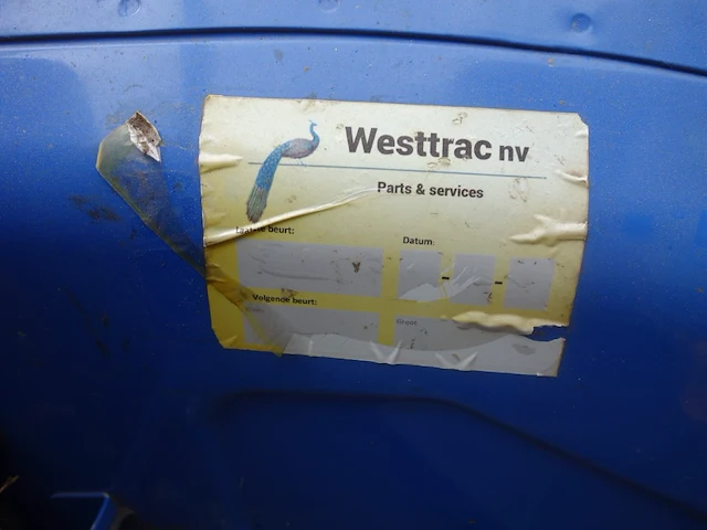 Tractor met haagschaar new holland - afbeelding 8 van  26