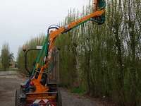 Tractor met haagschaar new holland - afbeelding 19 van  26