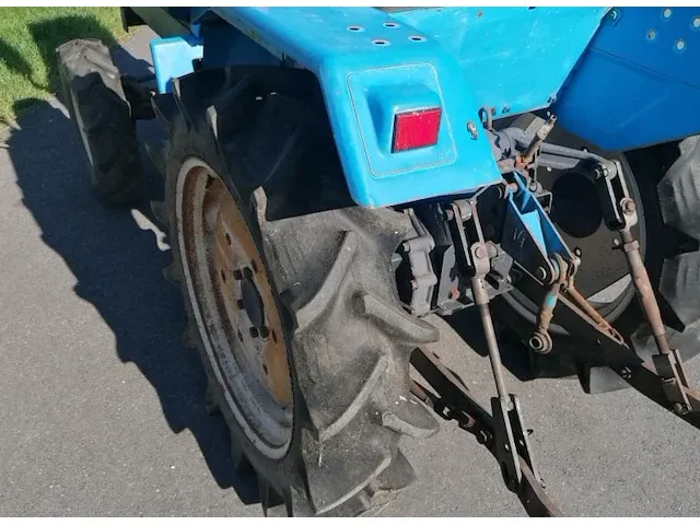 Tractor mitsubishi mte 2000 d - afbeelding 2 van  9