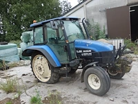 Tractor new holland - afbeelding 2 van  8