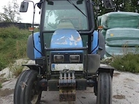 Tractor new holland - afbeelding 3 van  8