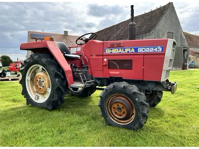 Tractor shibaura sd2243 - afbeelding 4 van  9