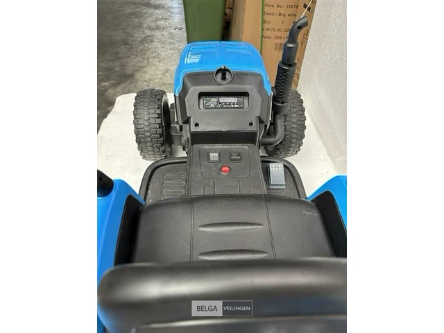 Tractor t7 blue - afbeelding 5 van  8