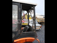 Tractor voor deze tuin + cirkelmaaier kubota 245dt ( vin: 245dt72778) - afbeelding 2 van  24