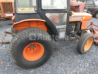 Tractor voor deze tuin + cirkelmaaier kubota 245dt ( vin: 245dt72778) - afbeelding 4 van  24