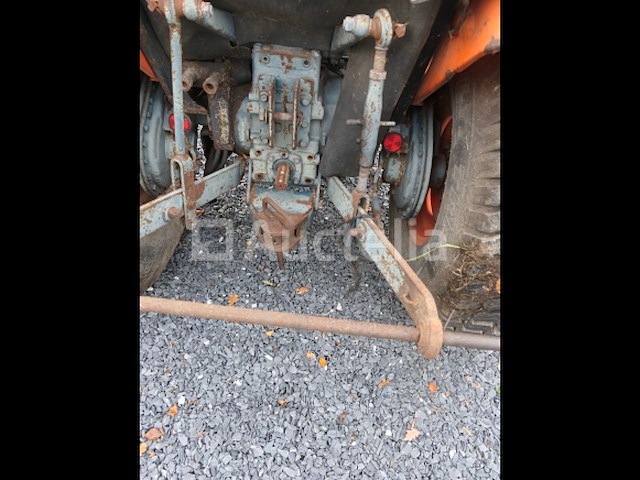 Tractor voor deze tuin + cirkelmaaier kubota 245dt ( vin: 245dt72778) - afbeelding 5 van  24