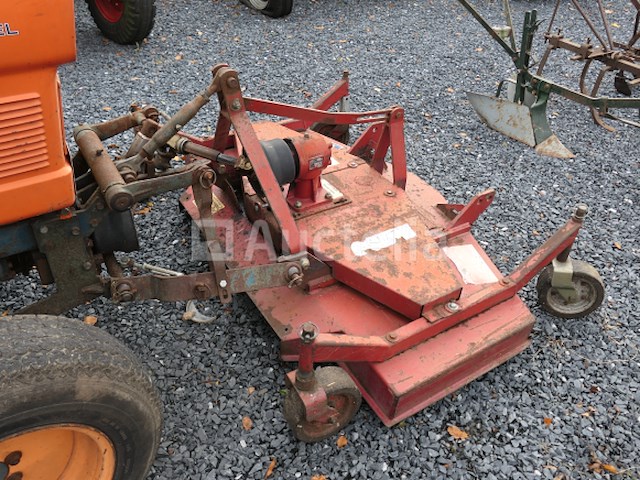 Tractor voor deze tuin + cirkelmaaier kubota 245dt ( vin: 245dt72778) - afbeelding 7 van  24