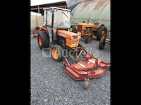 Tractor voor deze tuin + cirkelmaaier kubota 245dt ( vin: 245dt72778) - afbeelding 14 van  24