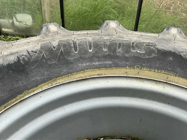 Tractorbanden mitas; 4 stuks - afbeelding 2 van  7