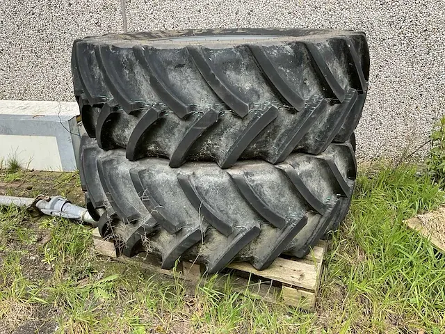 Tractorbanden mitas; 4 stuks - afbeelding 5 van  7