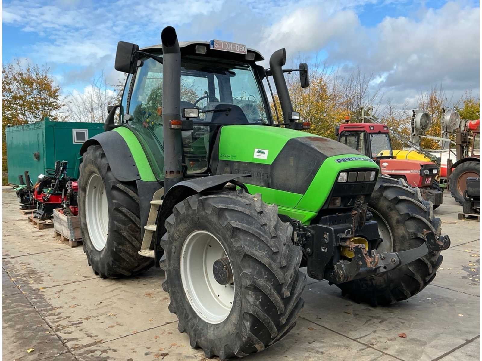 Tractoren, opleggers, land-, tuinbouw- en fruitteeltmachines