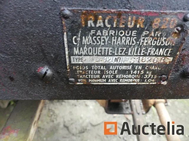Tractoren (voor verzamelaars) massey harris 820 - afbeelding 6 van  15