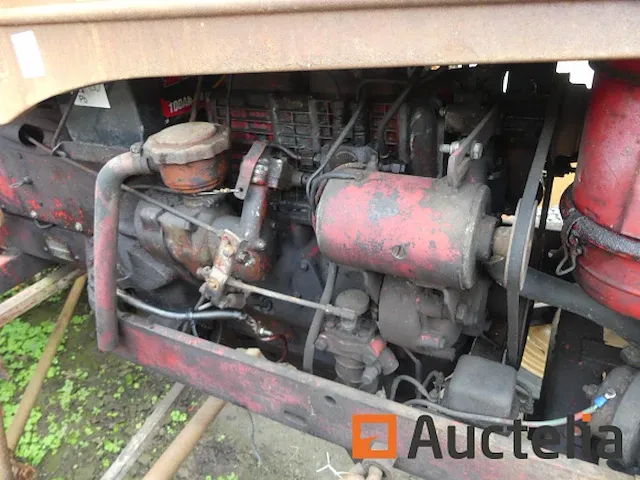Tractoren (voor verzamelaars) massey harris 820 - afbeelding 8 van  15