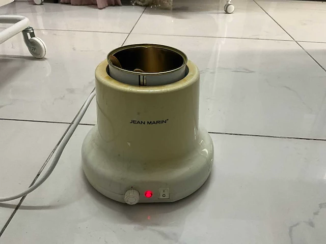 Traditional wax heater jean marin - afbeelding 1 van  4