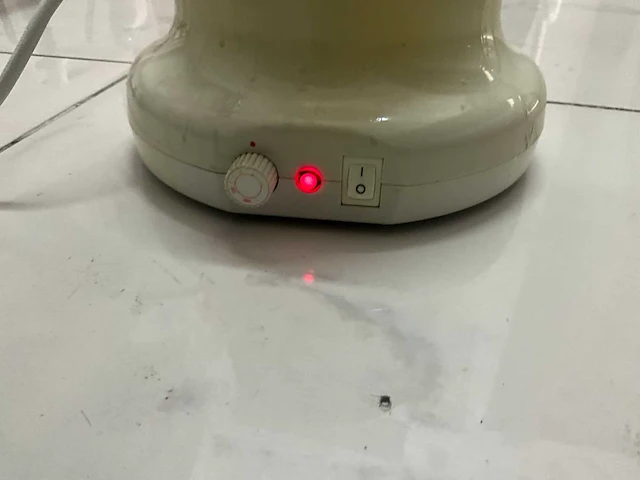 Traditional wax heater jean marin - afbeelding 3 van  4