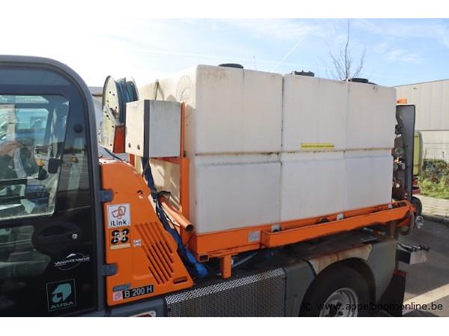 Trage vrachtwagen/veegmachine ausa b200h, datum 1ste inschrijving 27/10/2017, chassisnummer ua1m487h048777821, compleet met 2 units - afbeelding 7 van  13