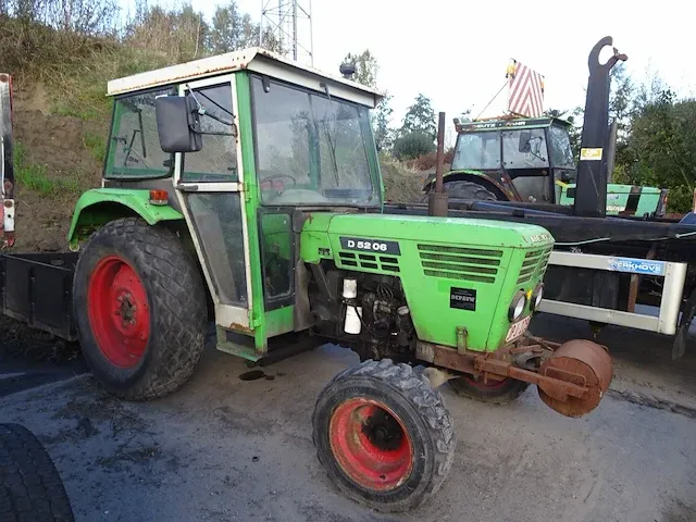 Traktor deutz fahr - afbeelding 1 van  10