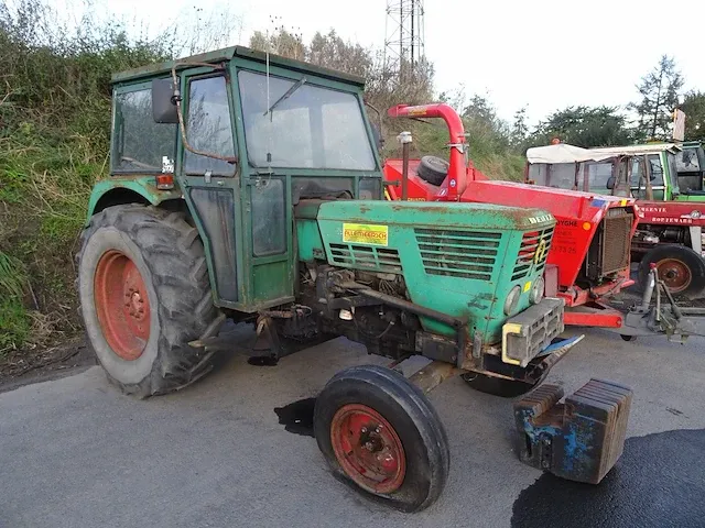 Traktor deutz fahr - afbeelding 1 van  9