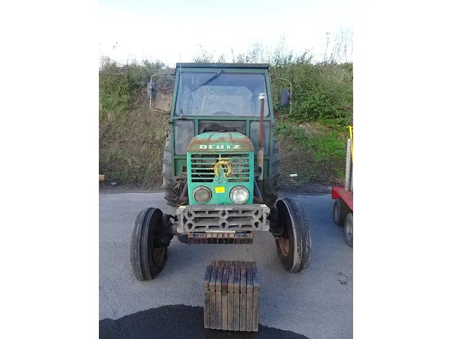 Traktor deutz fahr - afbeelding 2 van  9