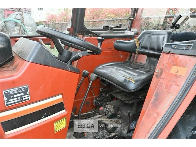Traktor fiat 55-66 - afbeelding 8 van  10