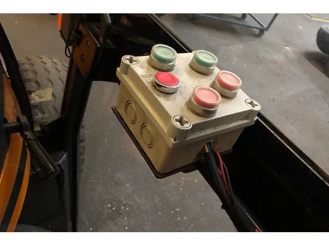 Traktor gaspart deutz fahr - afbeelding 6 van  22