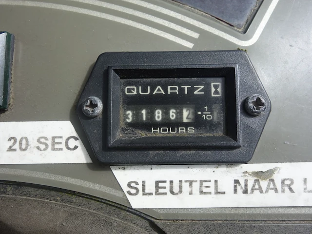 Traktor iseki txg23 - afbeelding 13 van  16