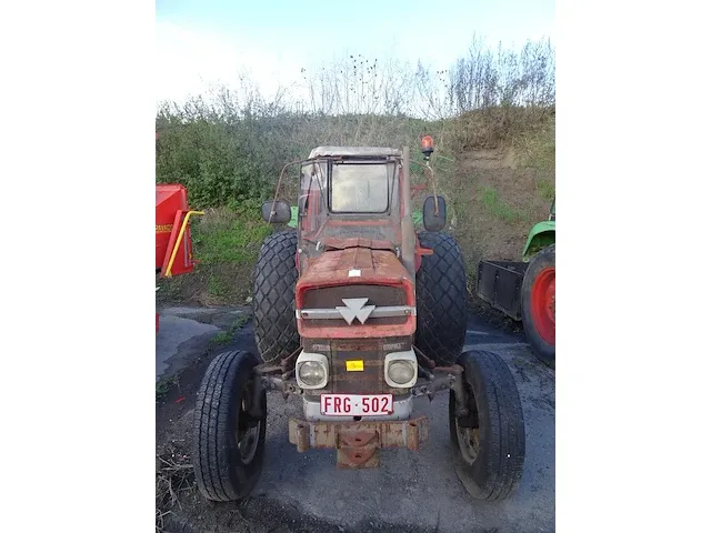 Traktor massey ferguson - afbeelding 2 van  9