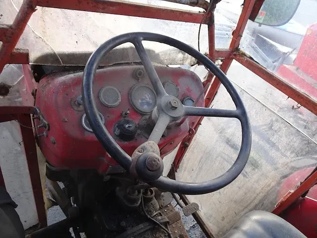 Traktor massey ferguson - afbeelding 8 van  9