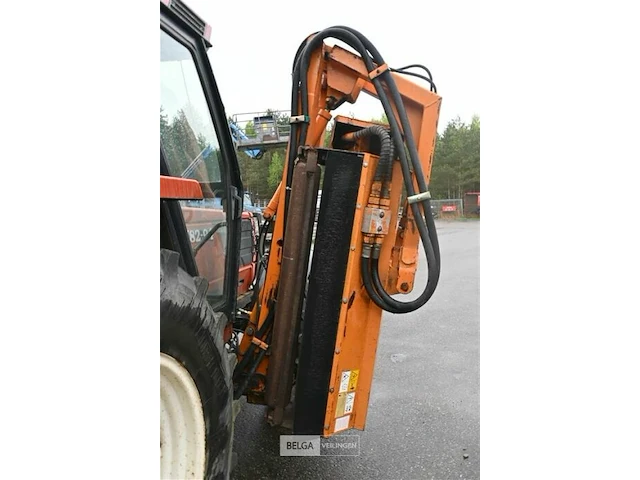 Traktorfiat 82-94 dt met vaste armklepelmaaier - afbeelding 2 van  15