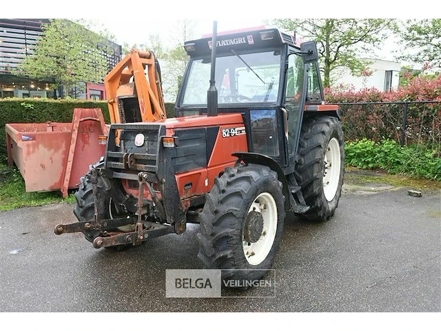 Traktorfiat 82-94 dt met vaste armklepelmaaier - afbeelding 6 van  15