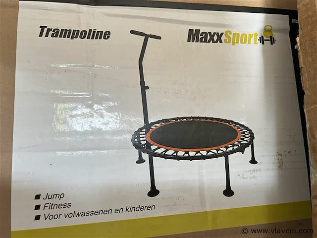 Trampoline, jump, fitness - afbeelding 1 van  1