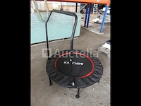 Trampoline trainen - afbeelding 4 van  5