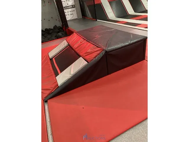 Trampolinepark van plm - afbeelding 64 van  77